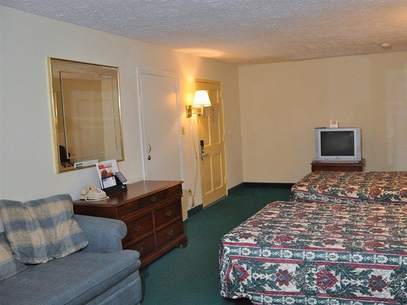 Econo Lodge Colonial Williamsburg Exteriör bild