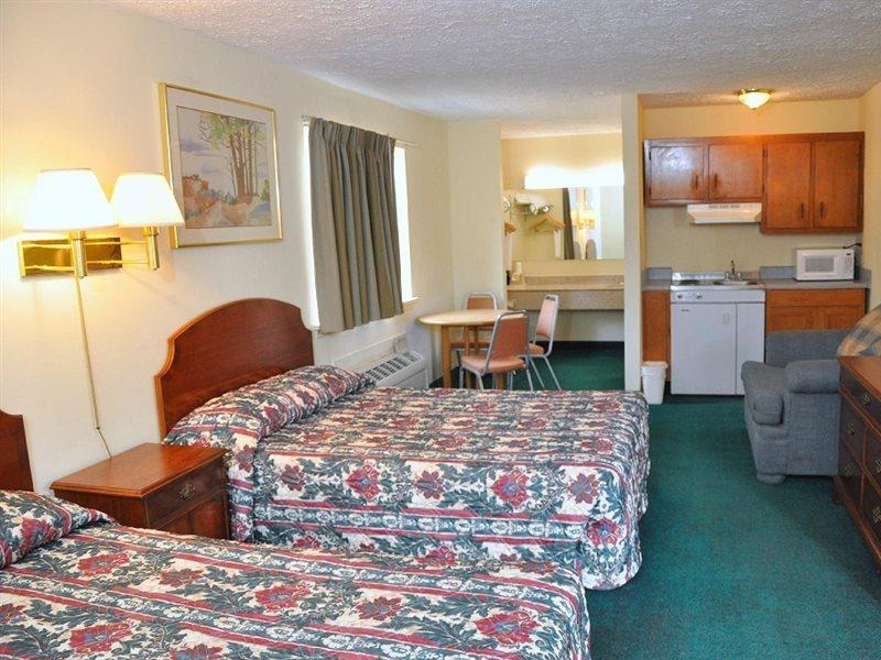 Econo Lodge Colonial Williamsburg Exteriör bild