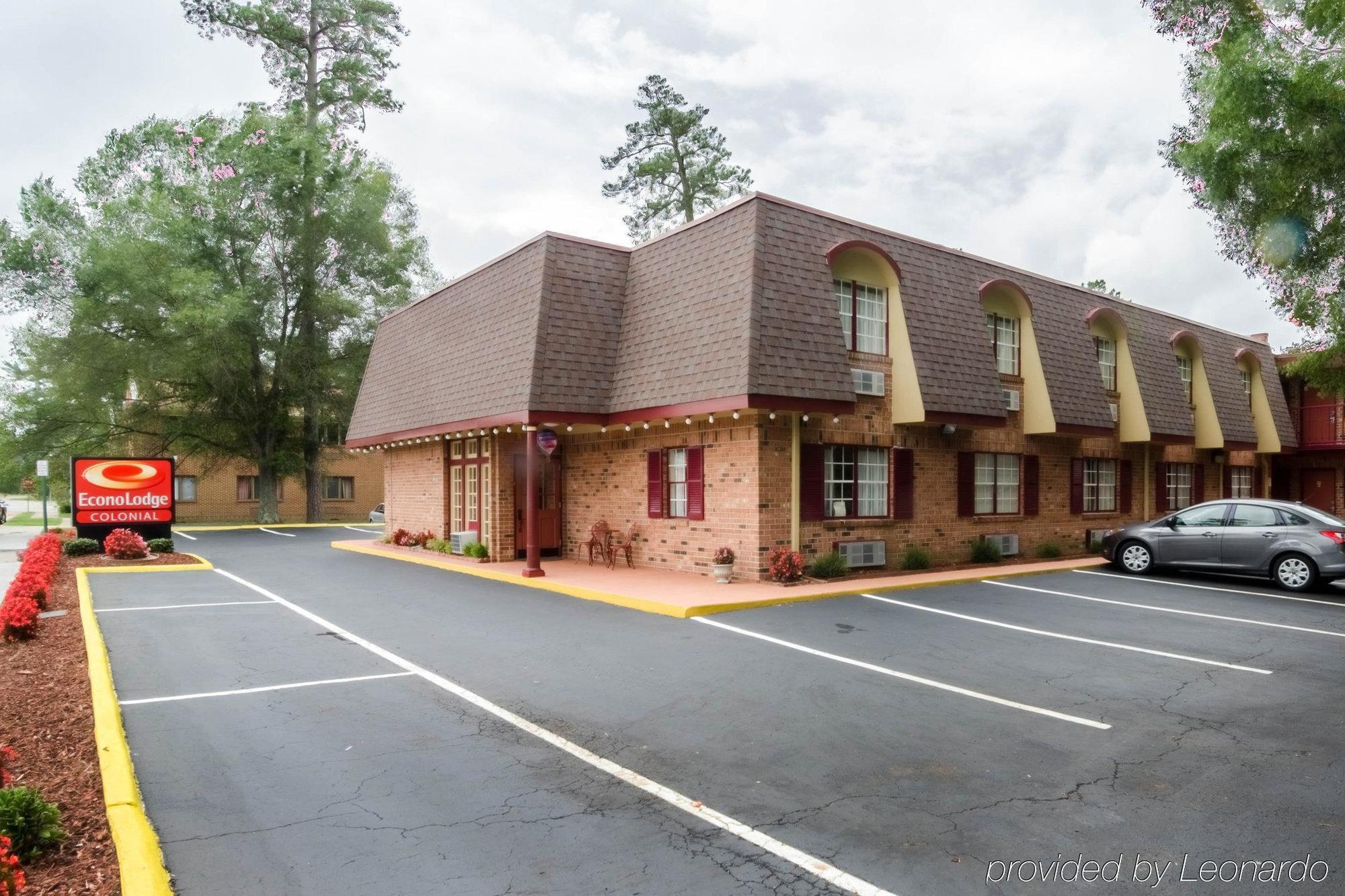 Econo Lodge Colonial Williamsburg Exteriör bild